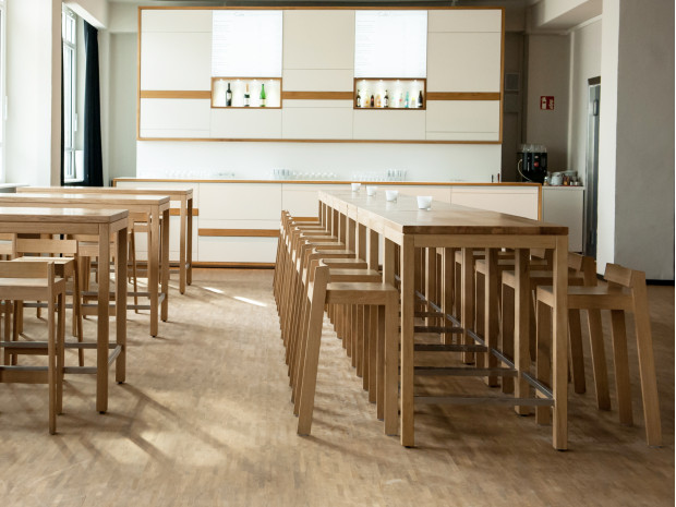 Café Oelsner tabouret PilPil