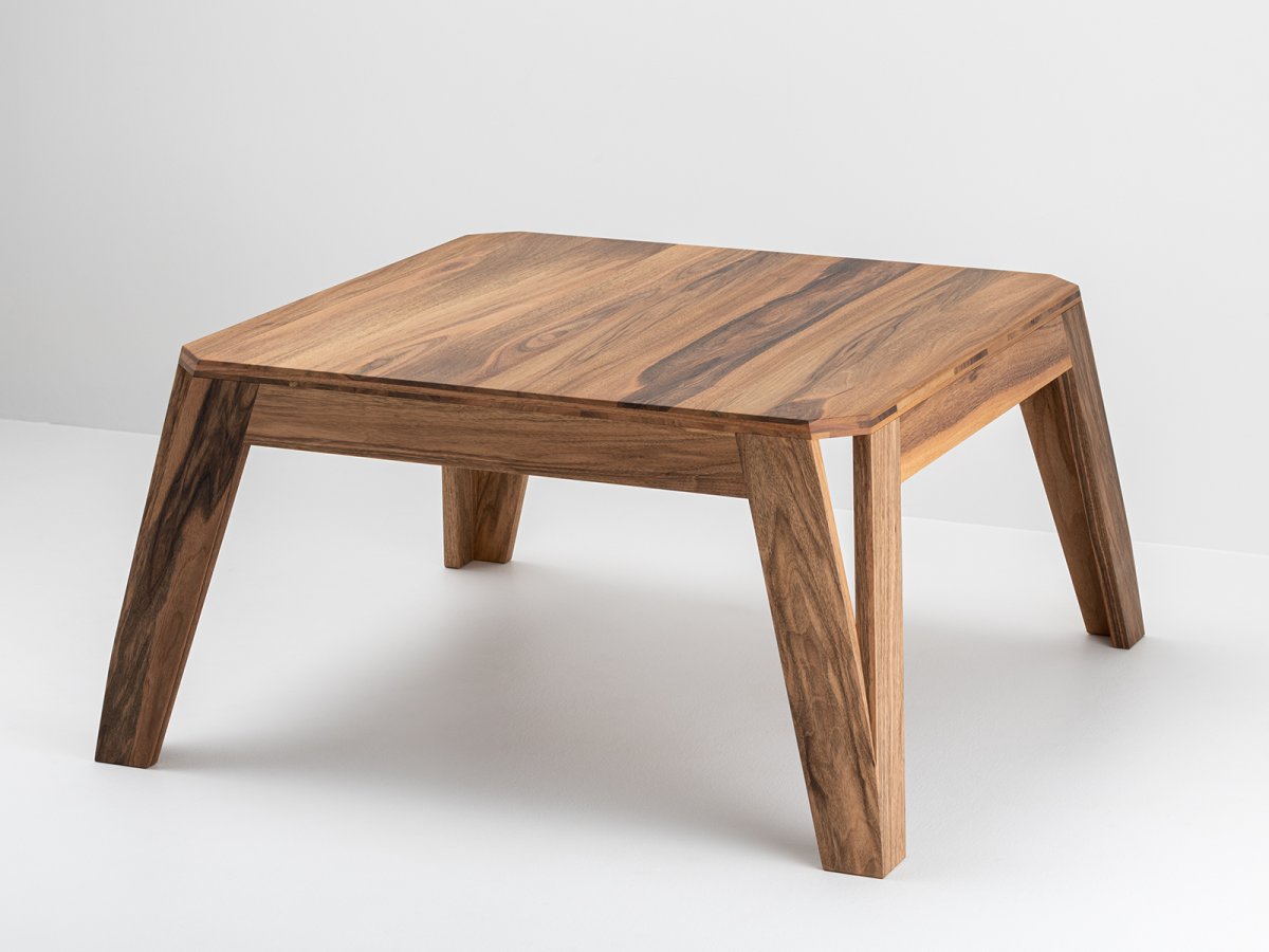 Table basse MéliMélo en noyer - Carré, rectangulaire, dimensions au choix