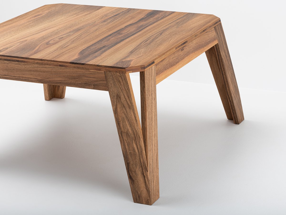 Table basse MéliMélo en noyer sur-mesure - Meuble design en bois massif personnalisable