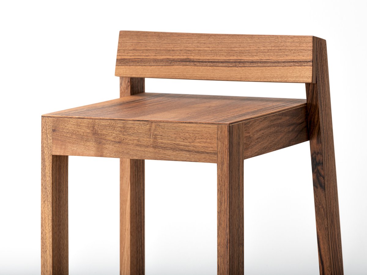 Tabouret PilPil en noyer - Tabouret de bar personnalisable
