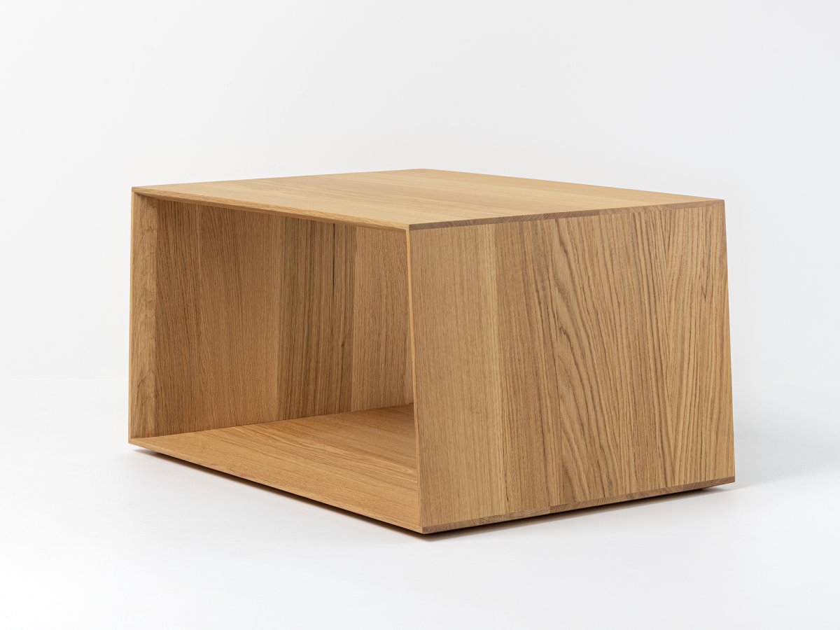Table basse rectangulaire en bois massif 100%, style Scandinave.