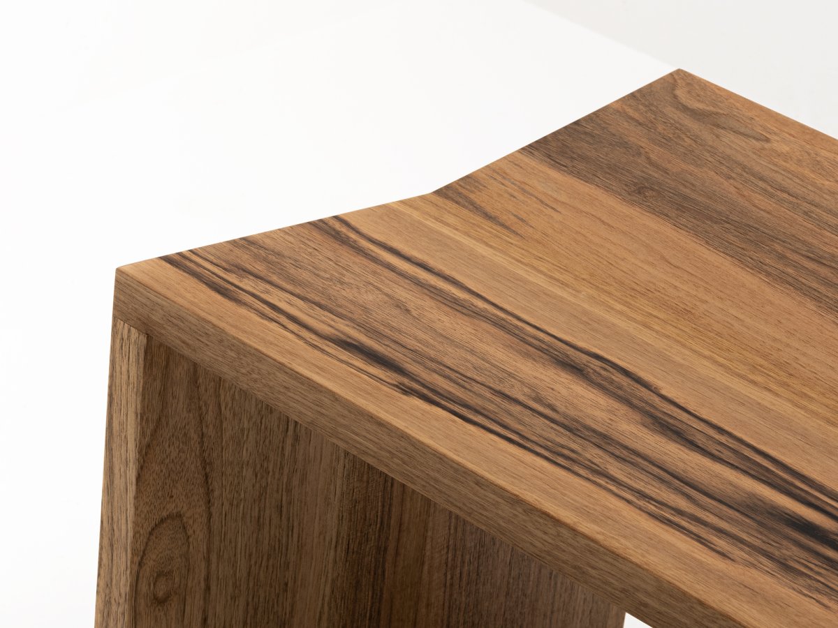 Banc en bois de noyer massif made in France d'appoint - PAP