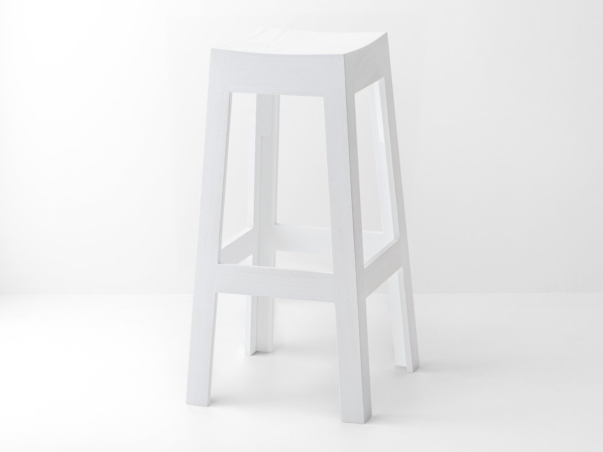 Tabouret de bar bois laqué RAL9010 100% personnalisable - Wak