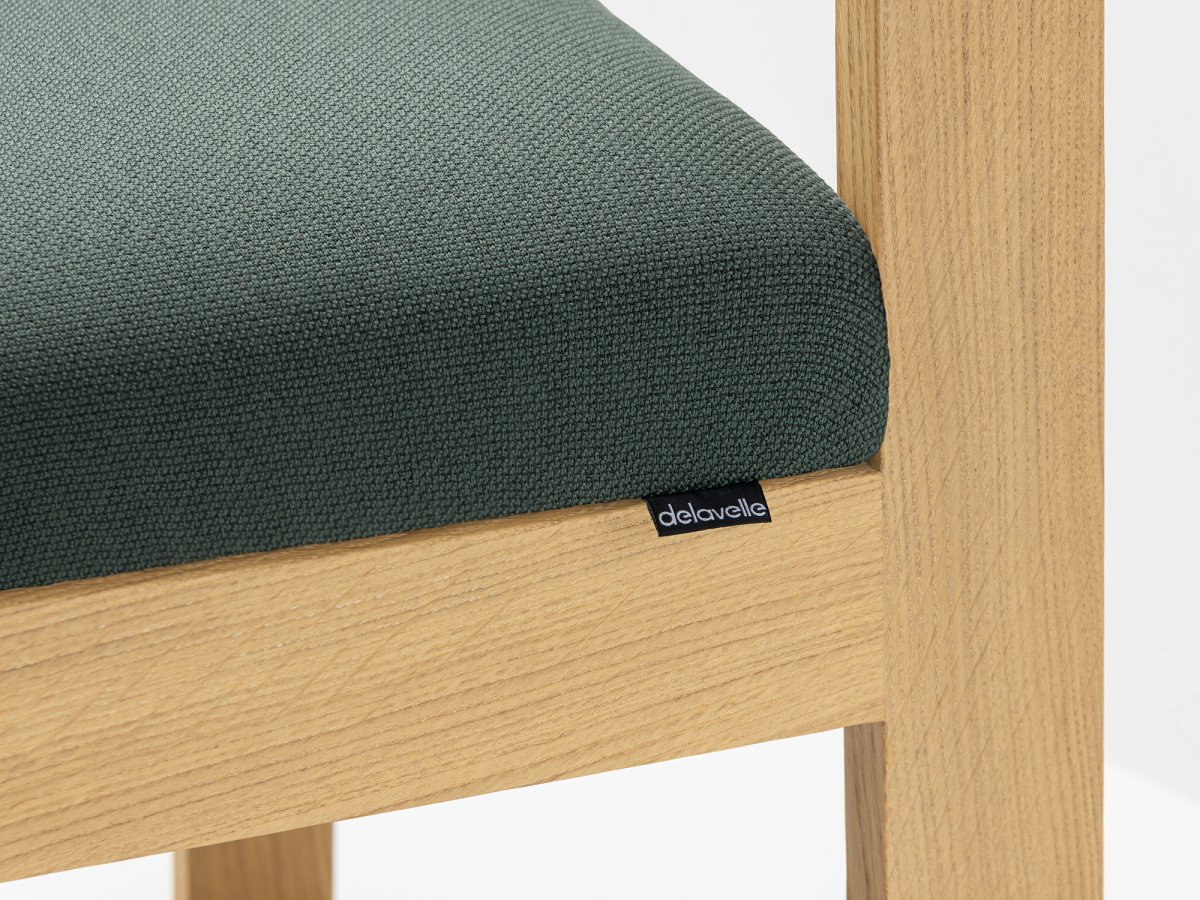 Chaise en bois design et tapissé Gabriel® et chêne - AIX