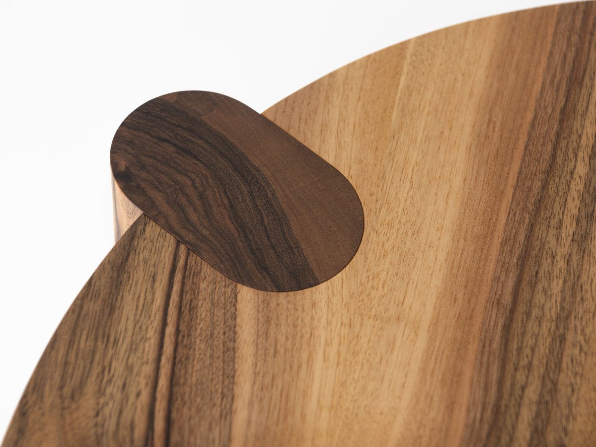 Table basse en noyer Couscous - table en bois 100% massif
