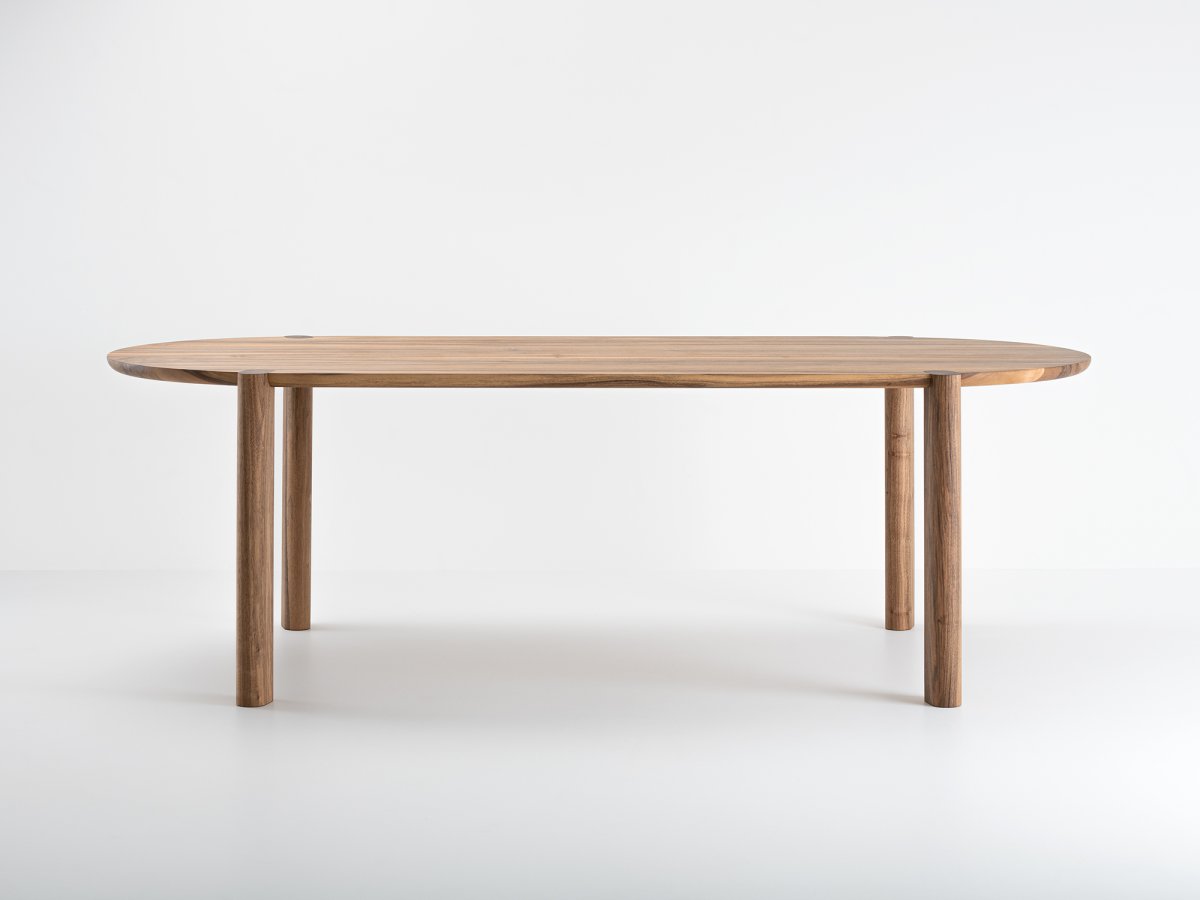 Table à manger en noyer massif 100% fabriquée en France - Couscous