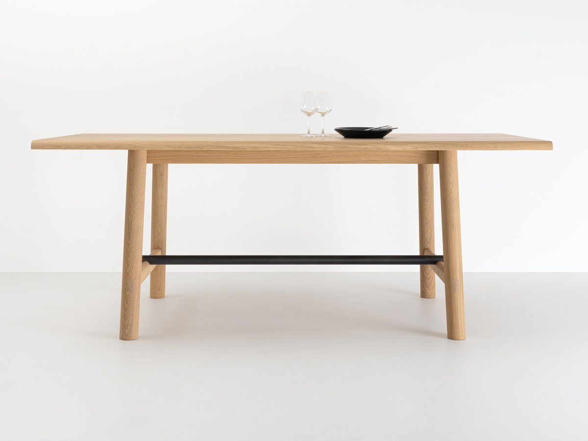 Table en bois massif et métal sur-mesure - Ostal