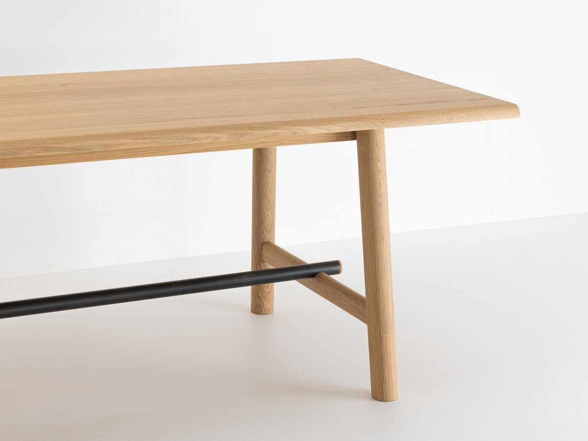 Petite table à manger en bois 120 x 75 cm - Ostal