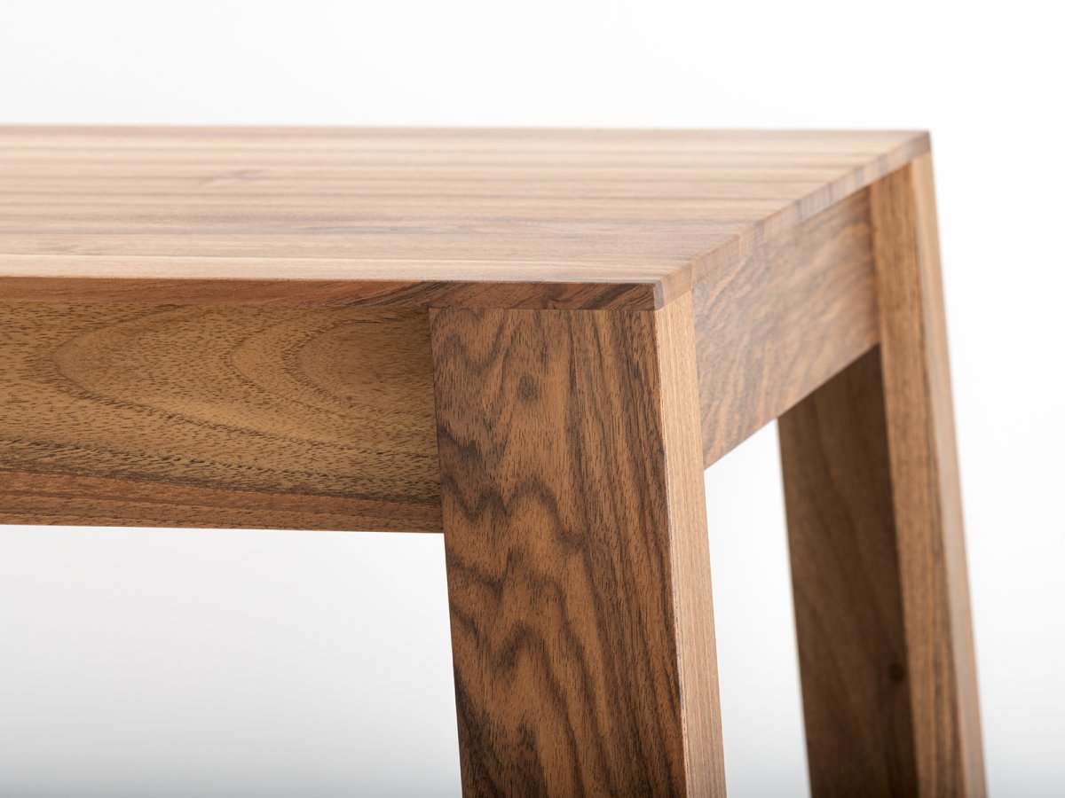 Table basse Aix en noyer - Design 100% fabriquée en France